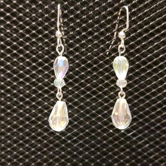 Silver and iridescent crystal earrings - Picture 1 of 7